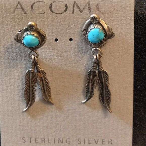 Native American Sterling Silver Feather Earrings - Picture 1 of 3